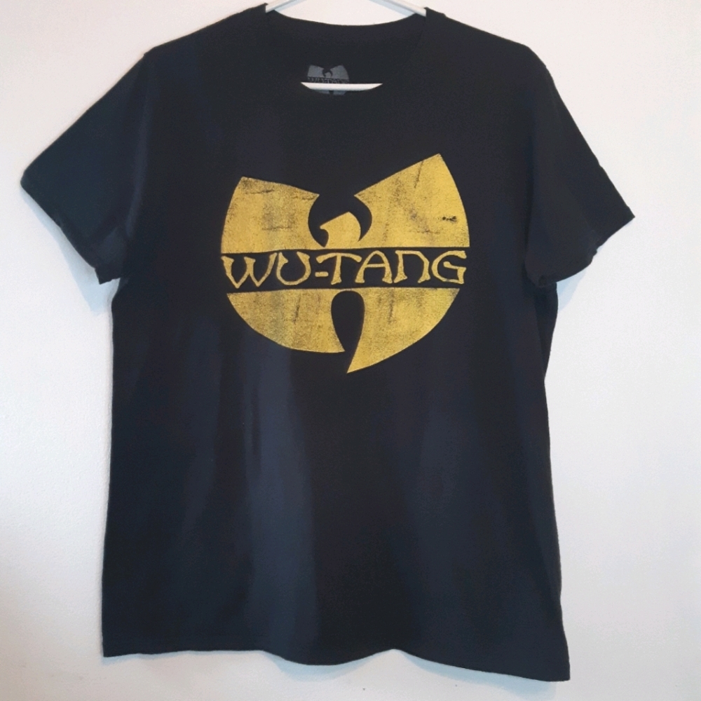 100% Cotton Black Wu-Tang T-shirt in Small, Unisex